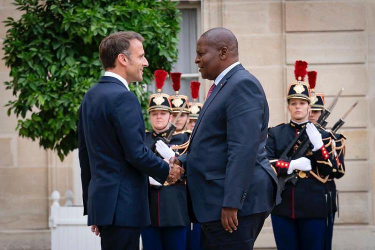 Entretien avec le Président de la République française Emmanuel Macron
