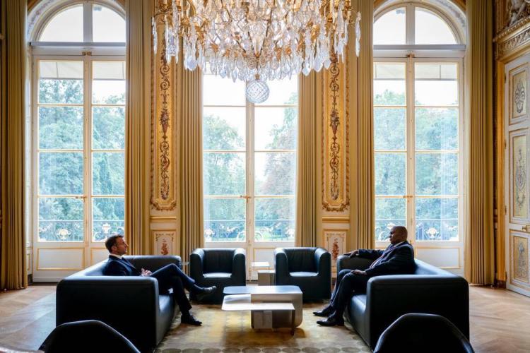 Entretien avec le Président de la République française Emmanuel Macron